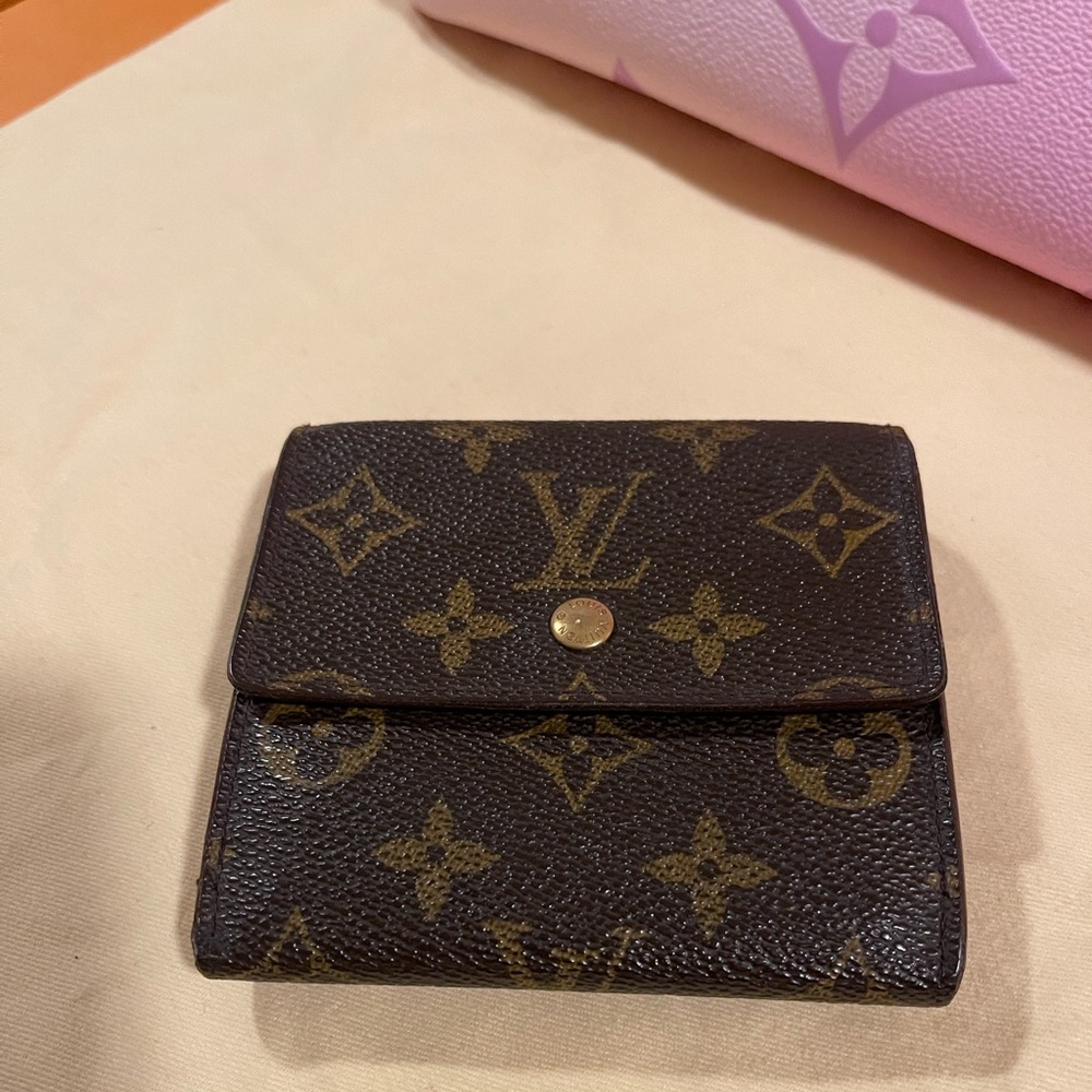Authentic Louis Vuitton Monogram Wallet - Picture 4 of 9
